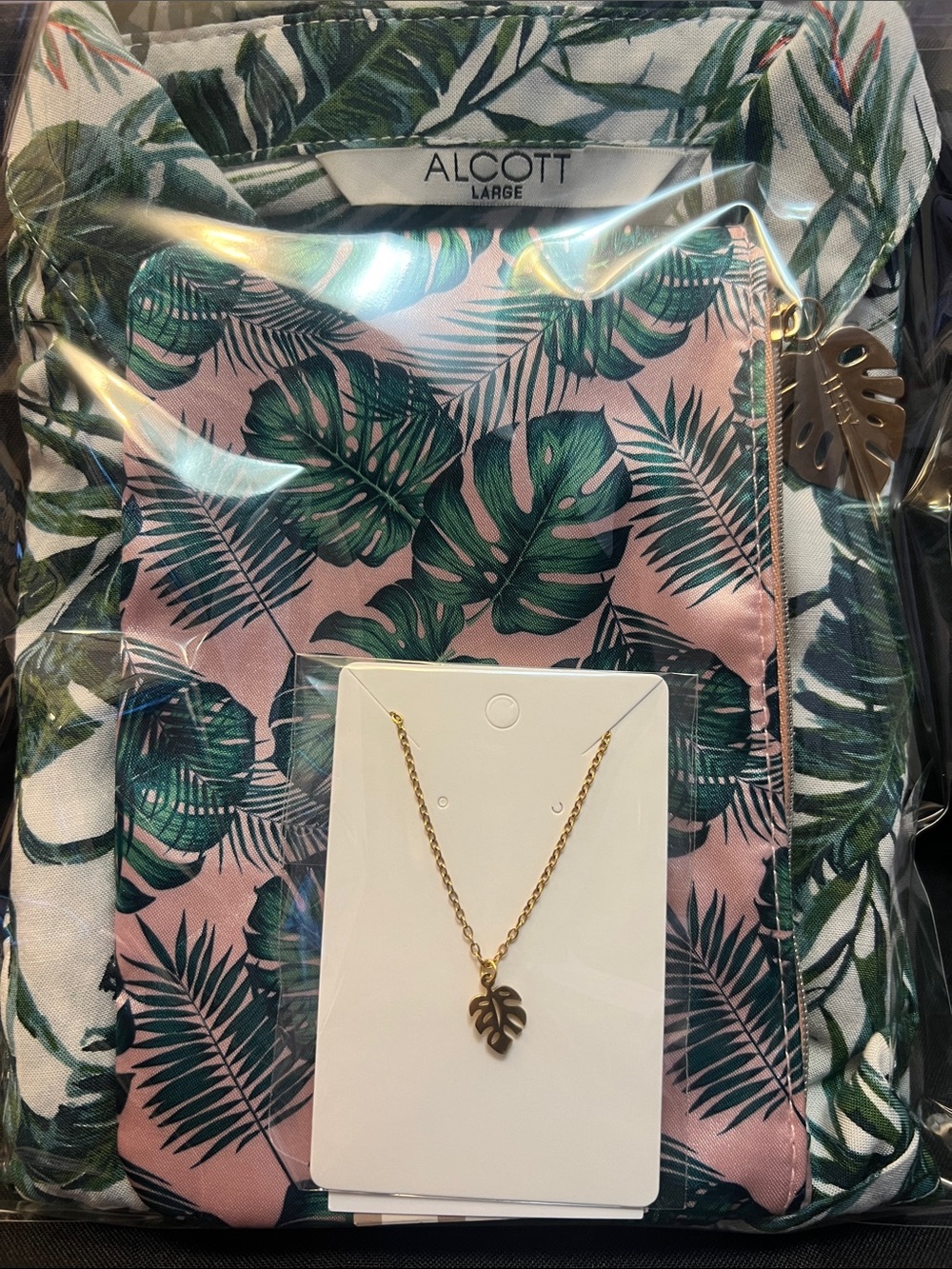 Alcott Pink & Green Tropical Leaf Accent Set with Gold Leaf Pendant - Picture 4 of 4